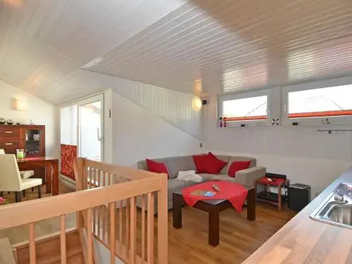 Ferienhaus "Luv & Lee" F589 WG 3 mit Dachschrägen und Terrasse