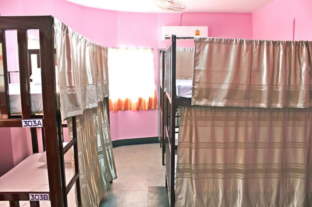 Hatyai Dee Hostel