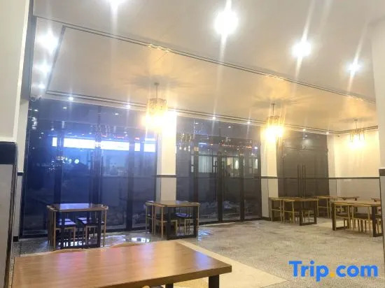 Yingshang Shanyue Homestay (Fairy Mountain Branch)