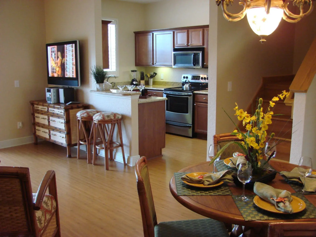 Villas At Regal Palms