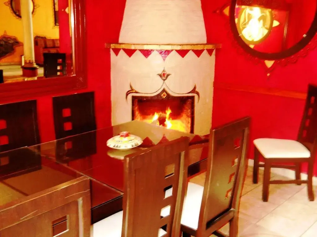 Hotel Casa Blanca