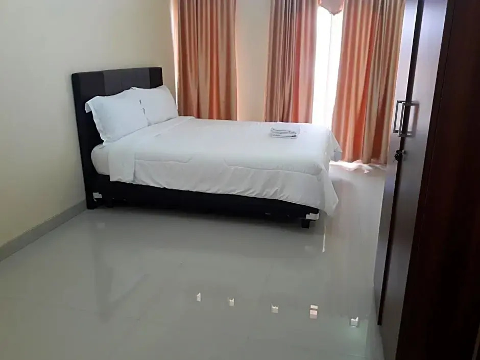 Toraja Lodge Guest House