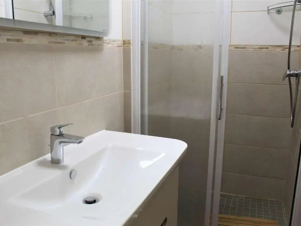 Appartement Vars, 1 pièce, 4 personnes - FR-1-330B-134