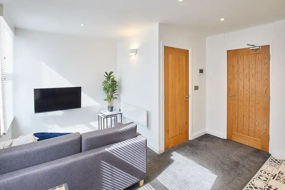 Host & Stay - Queens Court