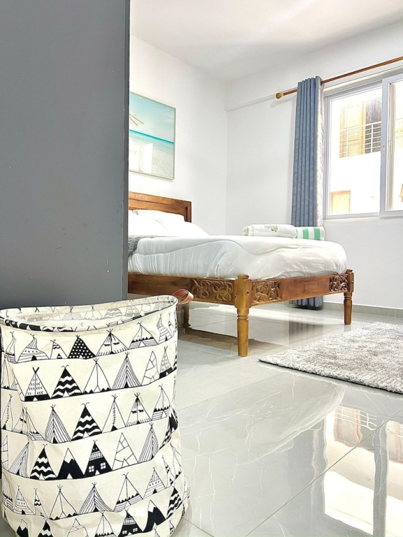 Aqua Gardens Apartments