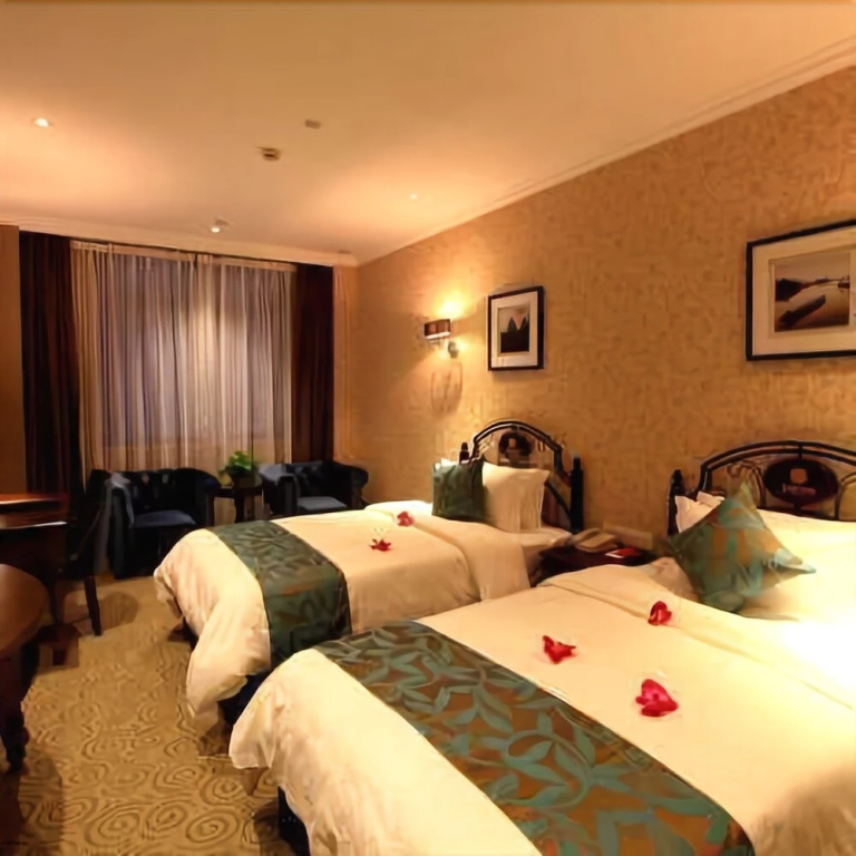 Folunsi Garden Hotel