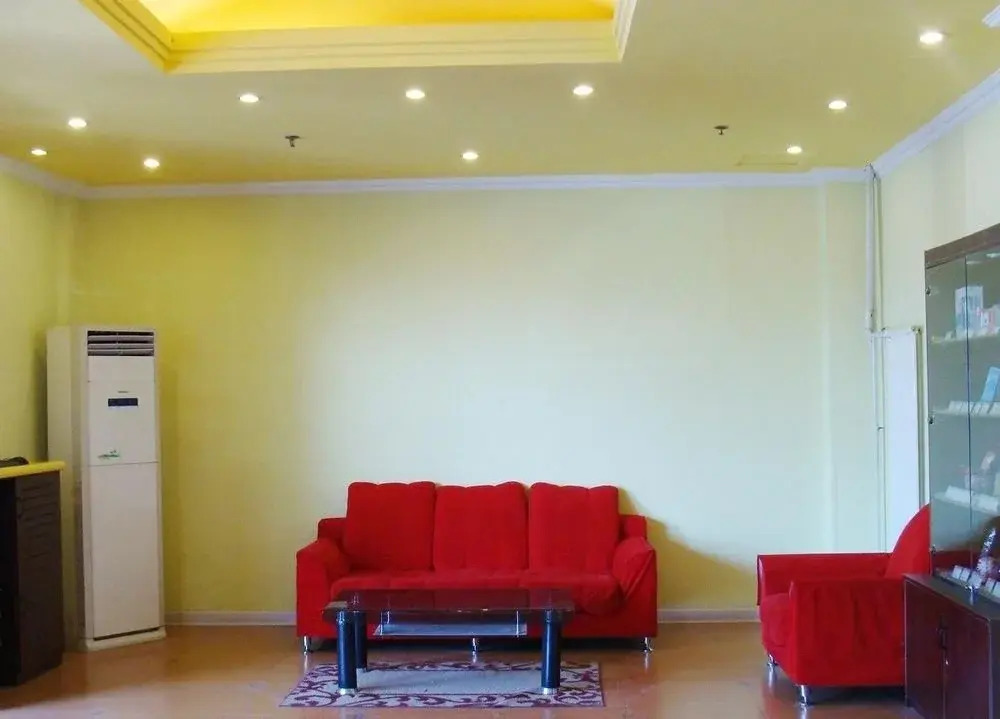 Home Inn Neo Qingdao North Railway Station Chongqing Middle Road