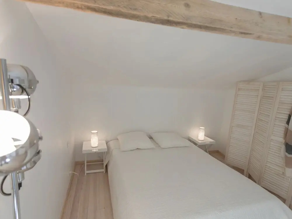 Charming Villa in Siran With Pool