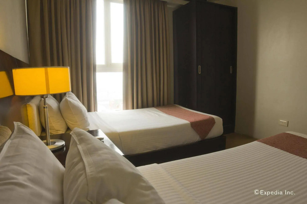 Goldland Millenia Suites