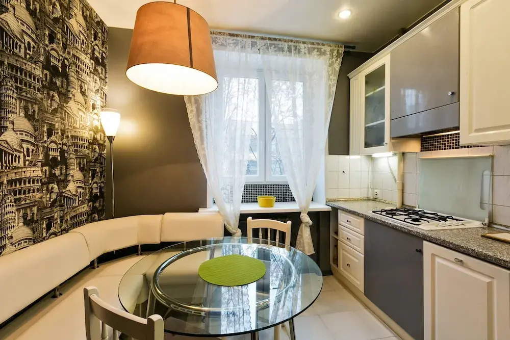 MaxRealty24 Черняховского, 3