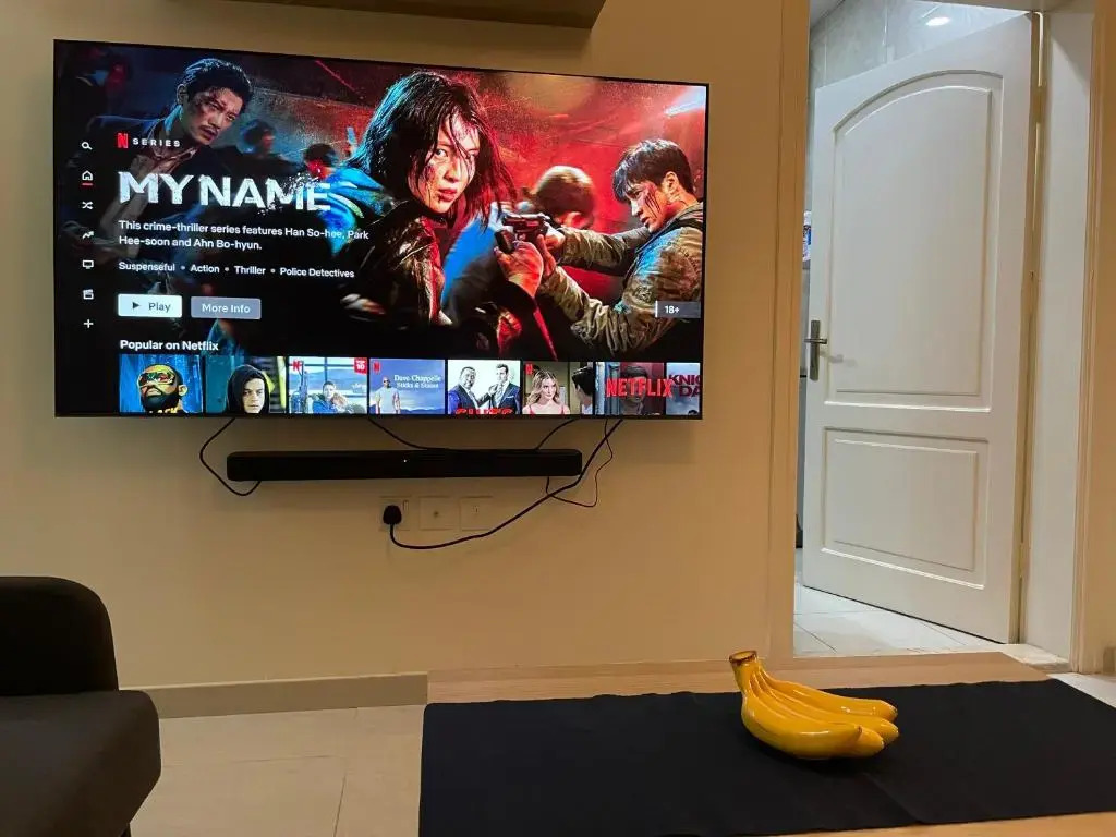 Family two bedroom apartment with free parking and free Wi-Fi