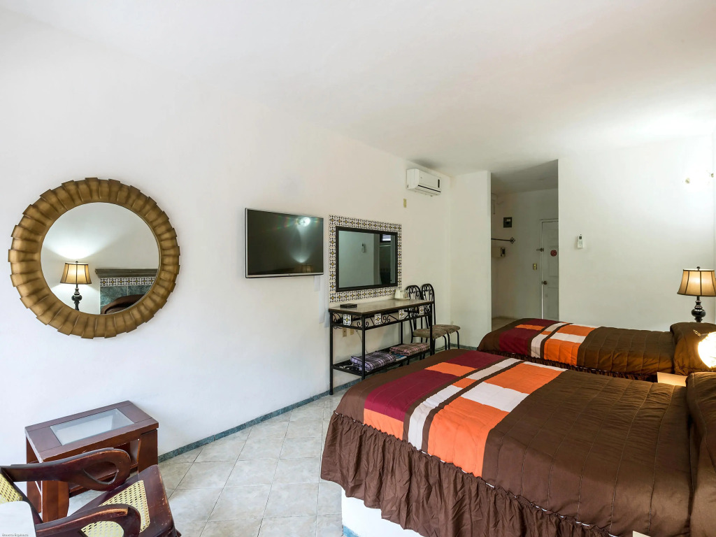 Hotel Doralba Inn