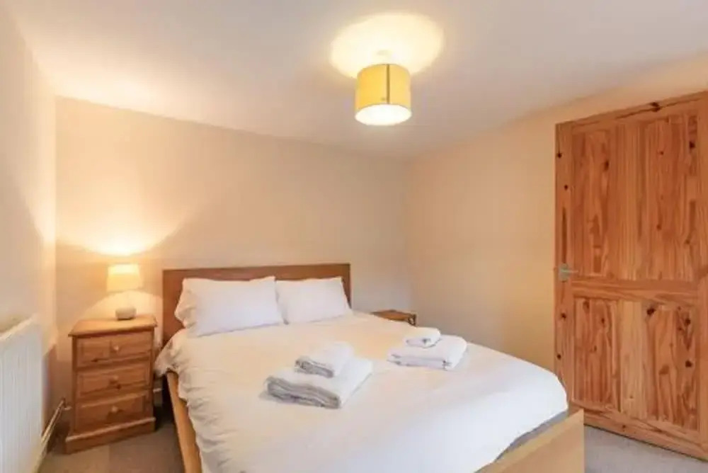 Host Stay 2 Ruscon Cottage