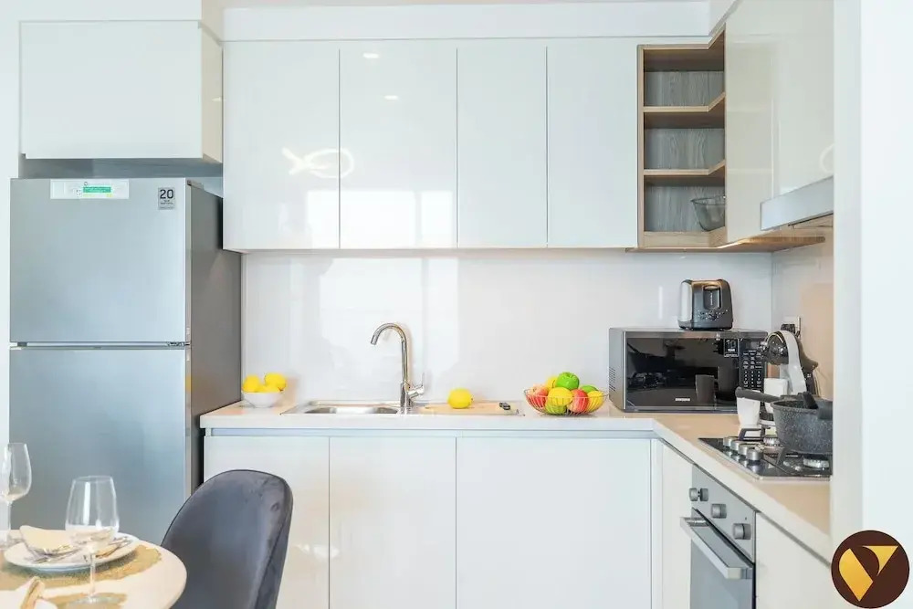 Private Room in Luxury Burj Vista Apartment Downtown with Burj Khalifa View