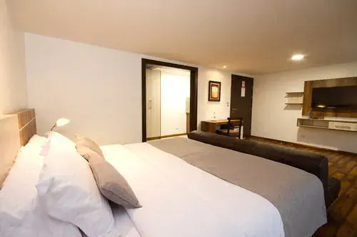 San Blas Hotel & Suites Ecuador