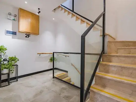 Yingxiu Huaying Guesthouse