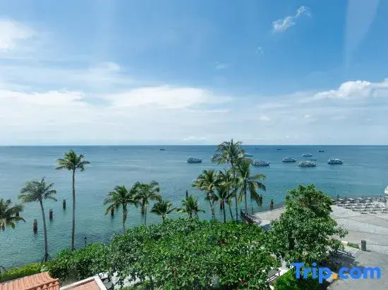 Sunset town Phú Quốc