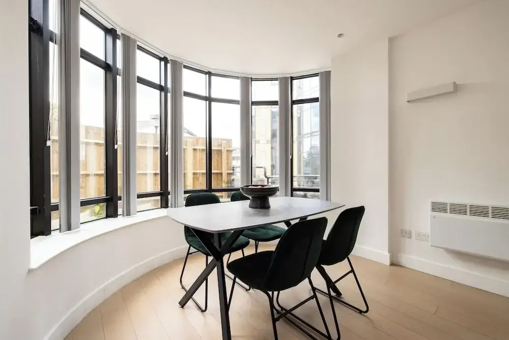 Charles Hope Apartments Brentford