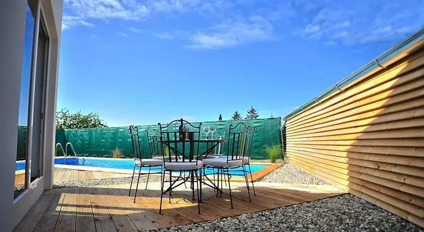 Charming villa Darte with private pool near Rovinj, extra pool heating available