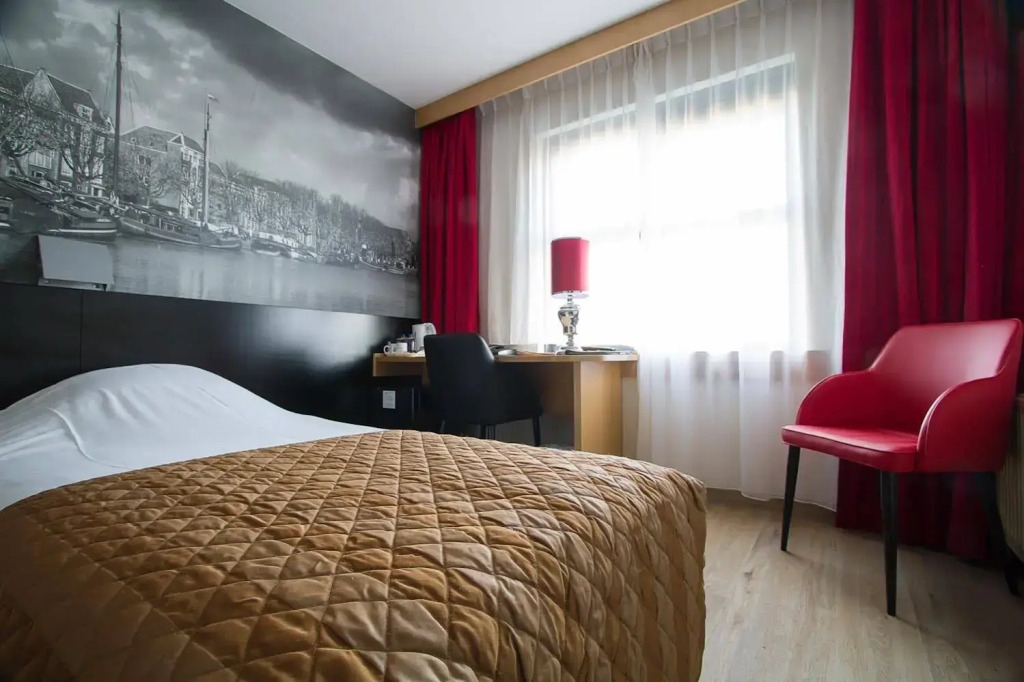 Bastion Hotel Dordrecht Papendrecht