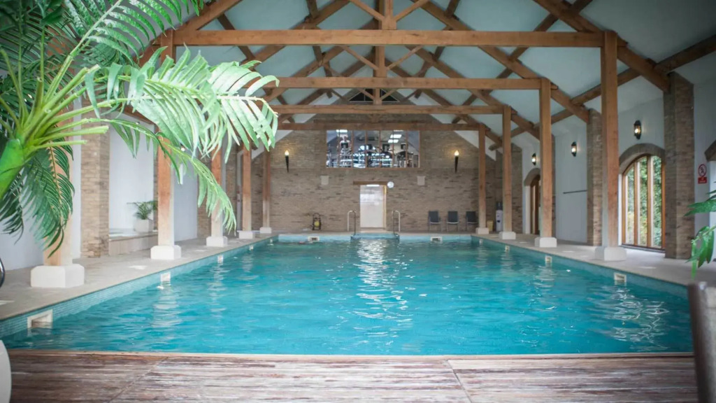 Cave Castle Hotel