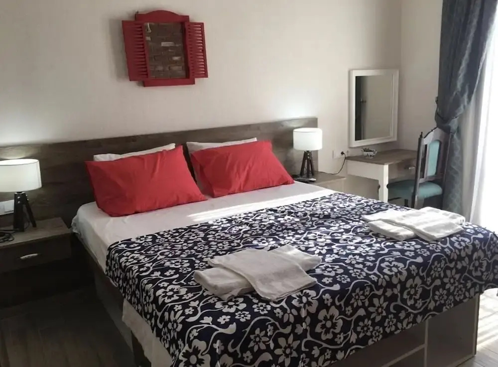 Amantes Cunda Butik Otel