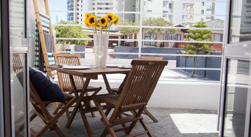 Loddeys Beach House