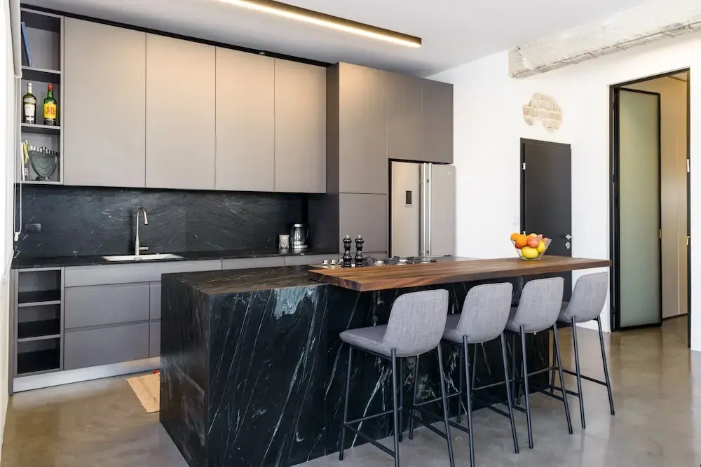 Luxury 2BR apartment Basel Area