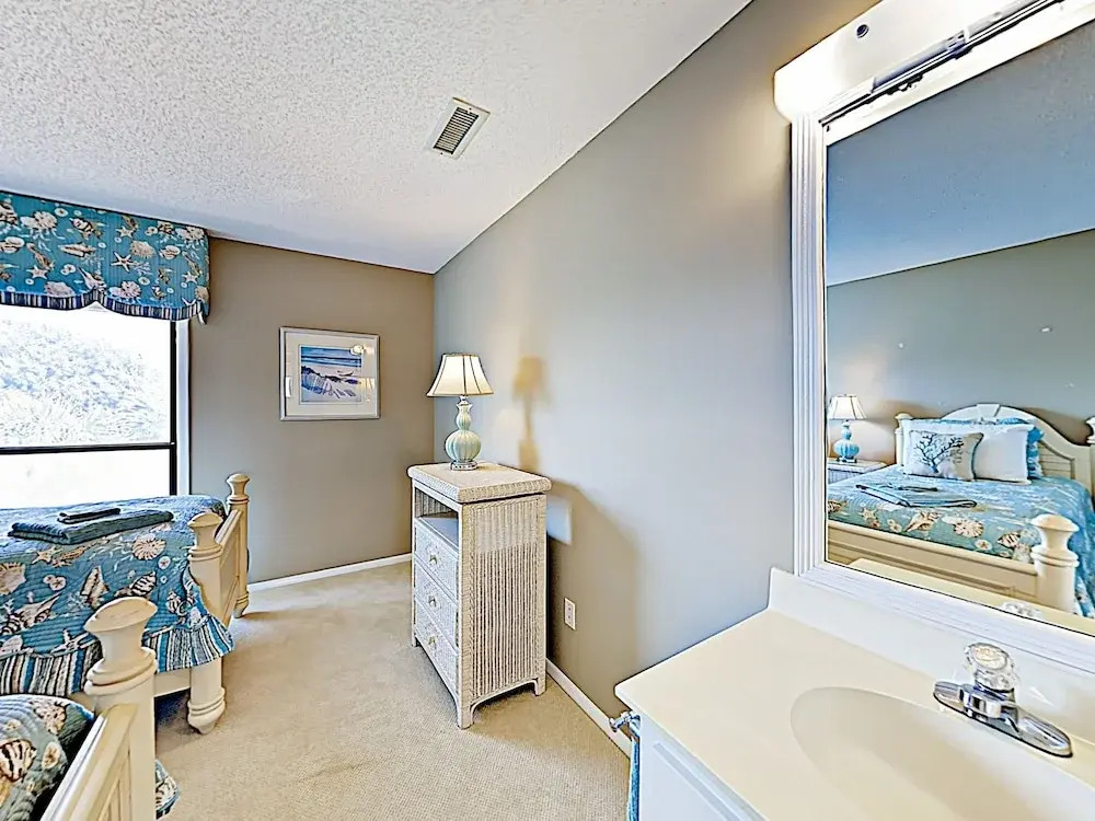 New Listing! Litchfield Near Ocean 3 Bedroom Condo
