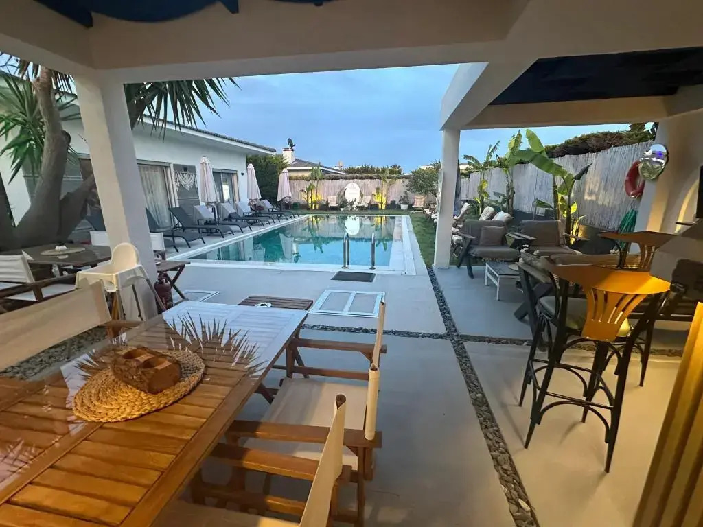 Mavi Yengeç Çeşme Butik Otel