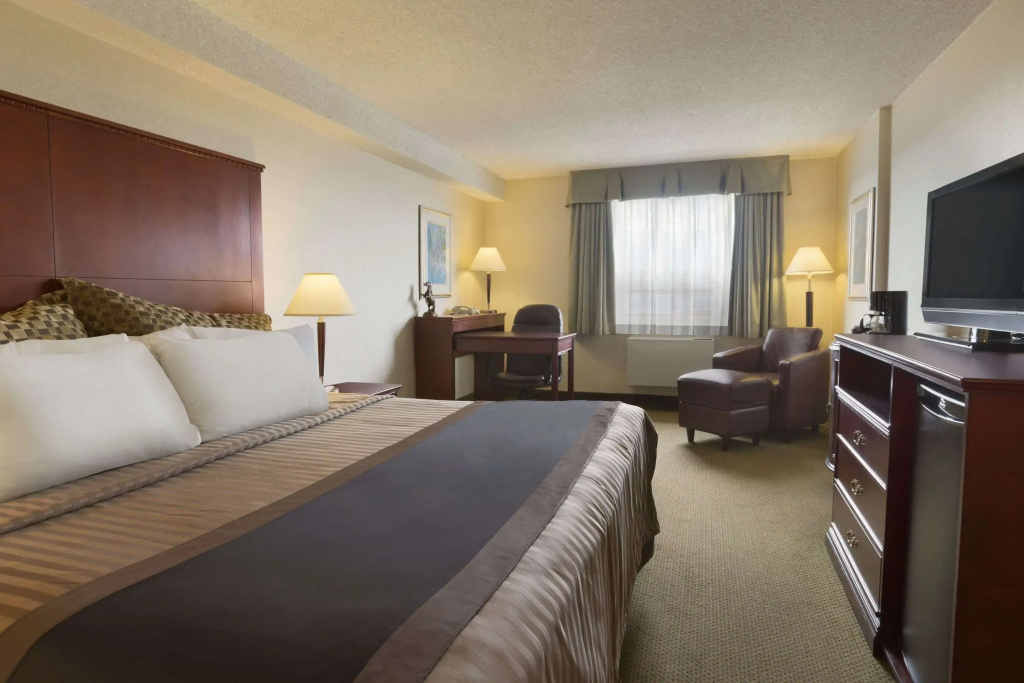 Red Roof Inn PLUS Vancouver Airport