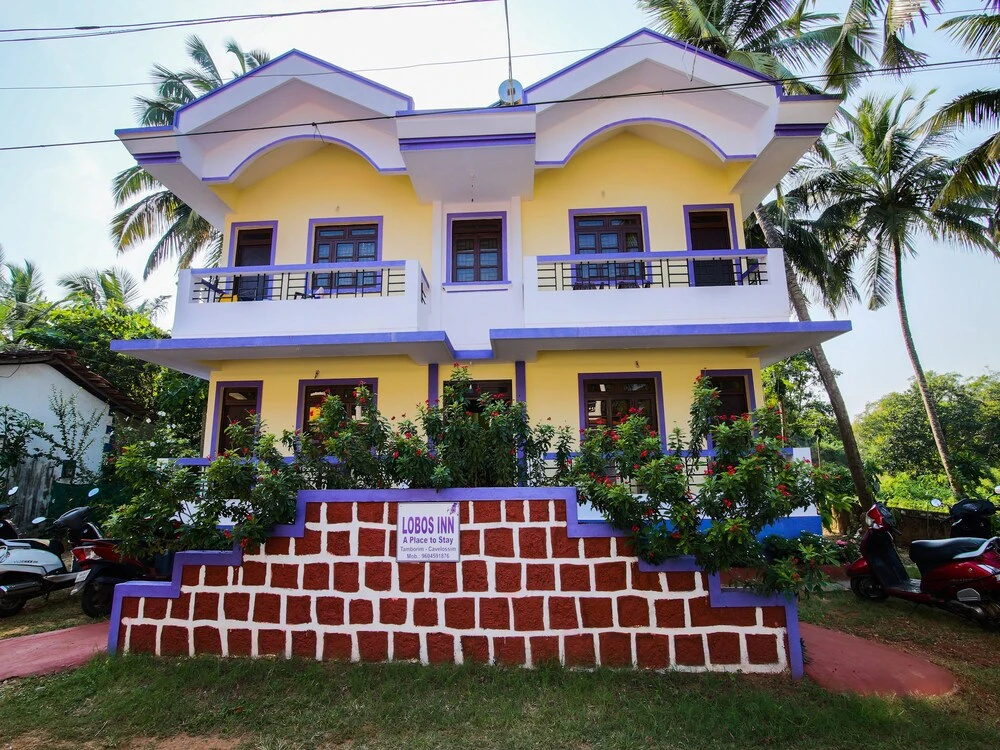 OYO 22847 Lobo's Guest House