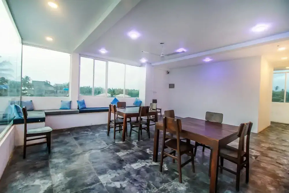 OYO 300 Sinha Hotel