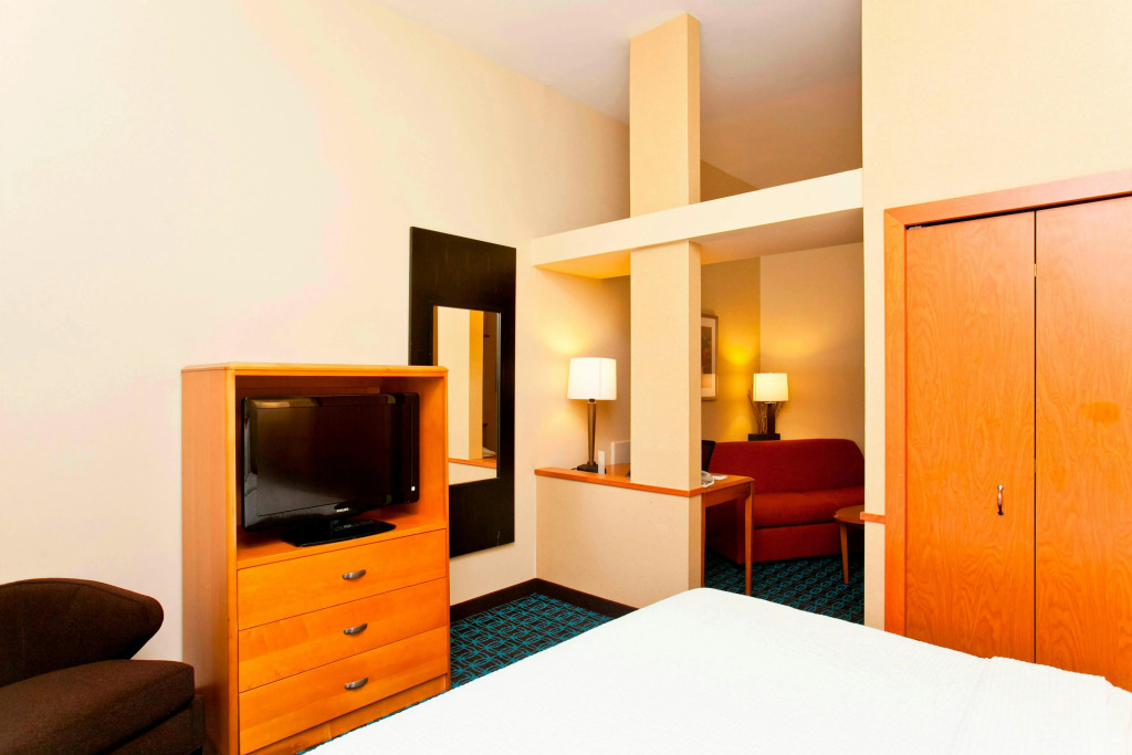 Fairfield Inn and Suites by Marriott Winchester