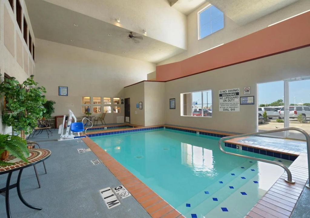 Best Western Plus Rockwall Inn & Suites