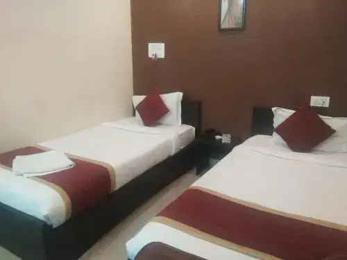 Hotel Thanga Grand