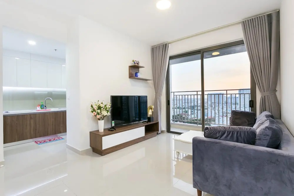 Infinity Pool Signature - Saigon Rivergate
