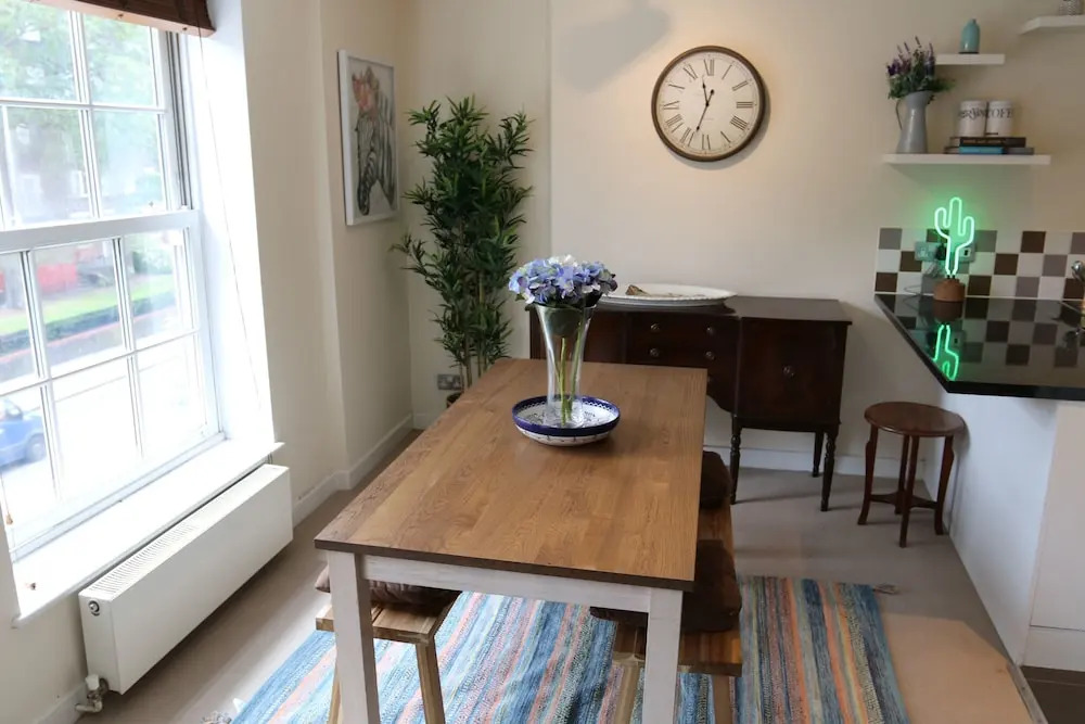 2 Bedroom Nestled between Battersea & Clapham