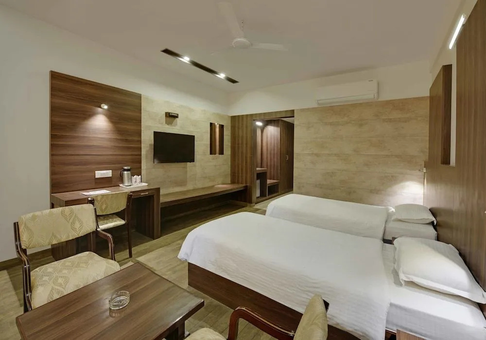 Hotel Highway king Behror