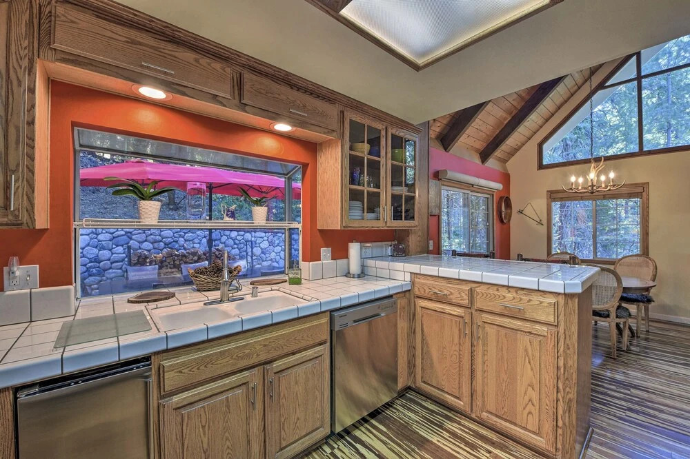 Lake Arrowhead Cabin w/ Decks < 2 Mi to Village!