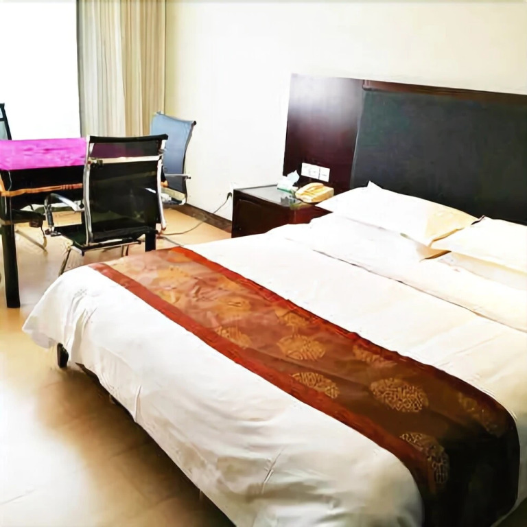 Gaoan Holiday Hotel