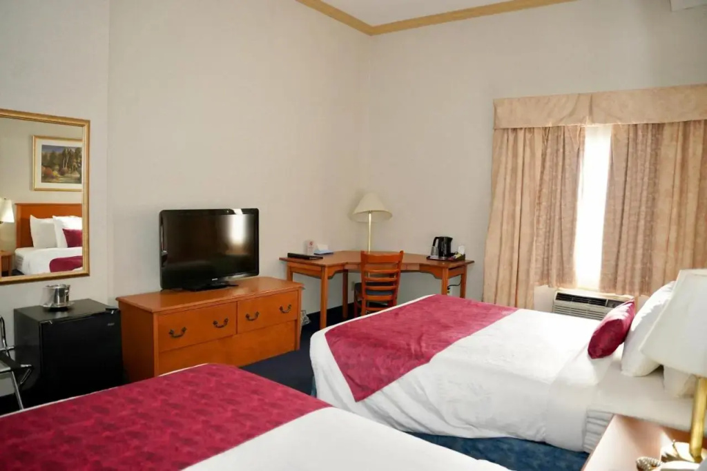 The Glengate Hotel & Suites