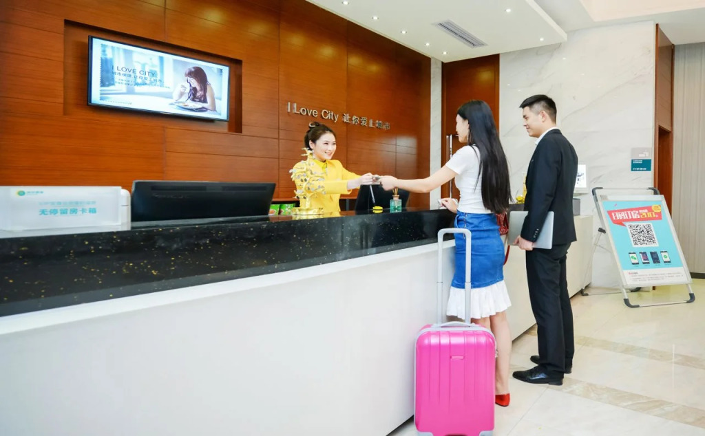 City Comfort Inn