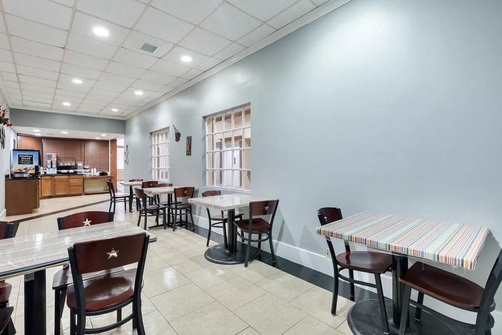 Econo Lodge Conroe