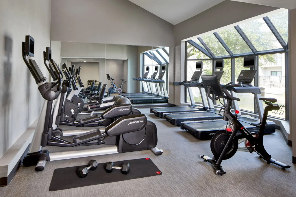 Courtyard by Marriott Memphis Airport