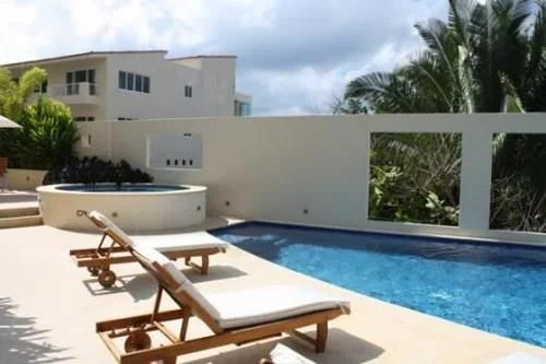 Los Altos Villas A-3