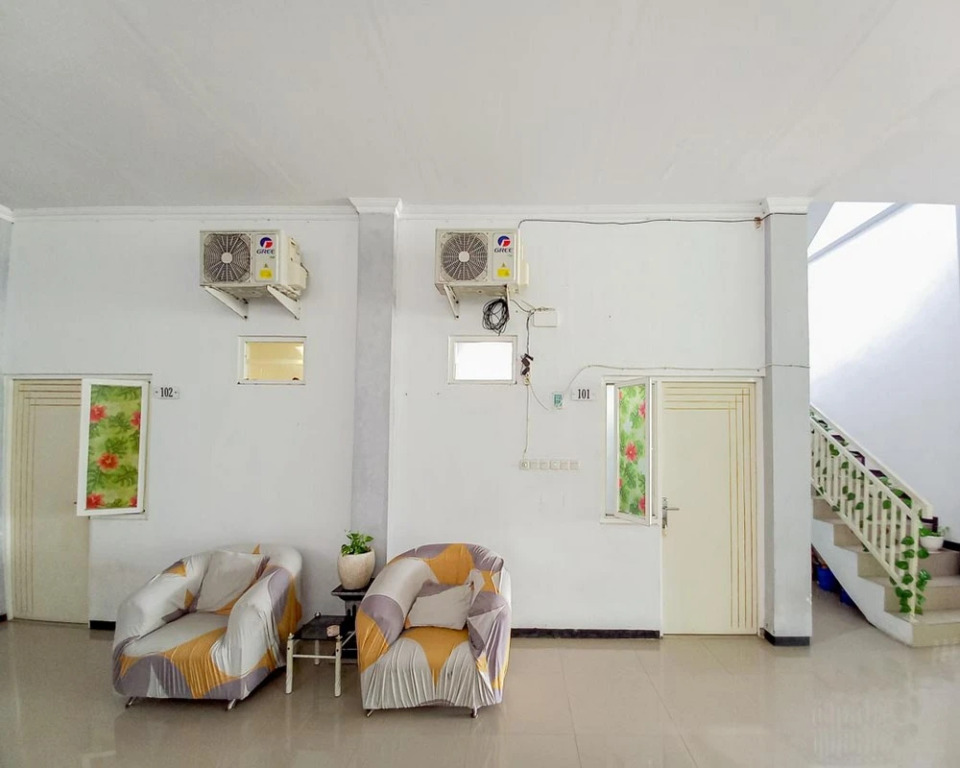 Homestay Bahari near Wisata Bahari Tlocor Sidoarjo Mitra RedDoorz
