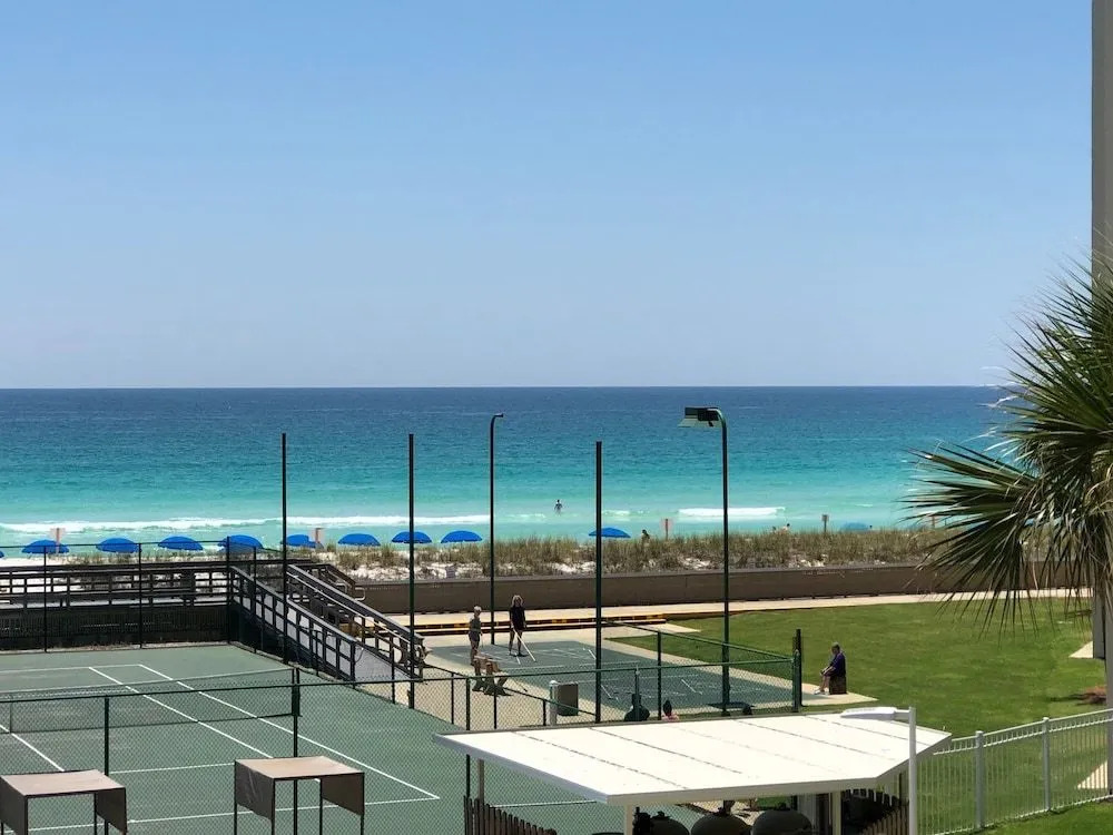 Gulf Shore Condo #313 - 1 Br condo by RedAwning