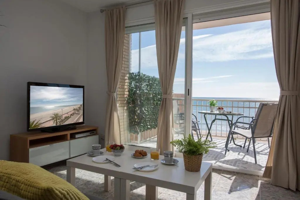 SingularStays El Faro