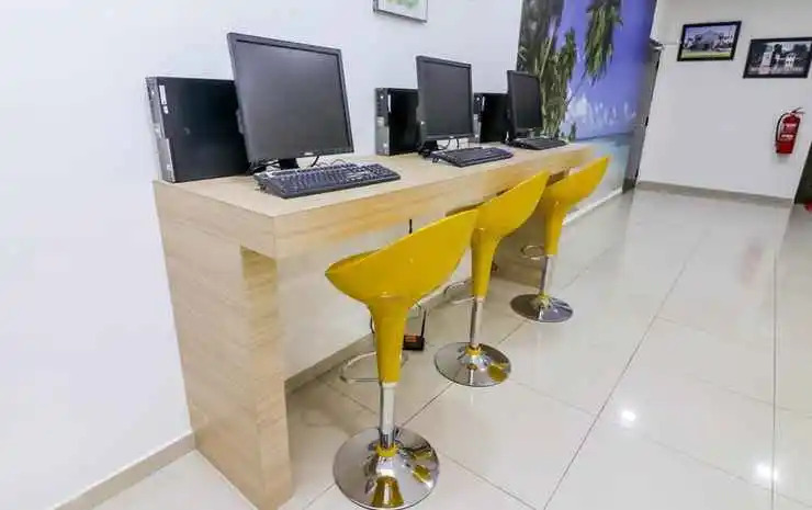 Citrine Hotel